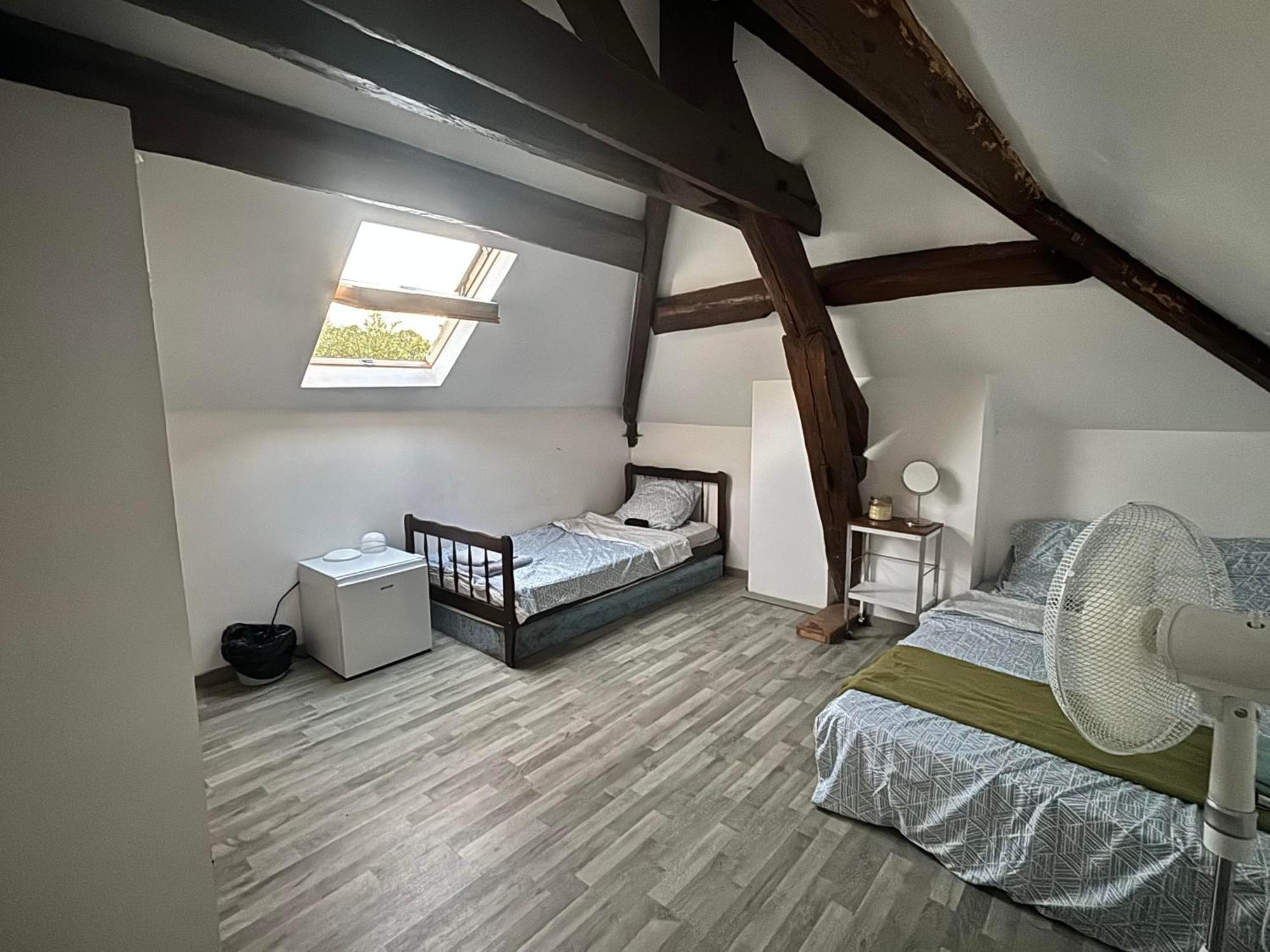Endroit Charmant Coulommiers Exterior foto